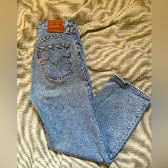 Levi’s Ribcage Straight Jeans - Picture 1 of 8